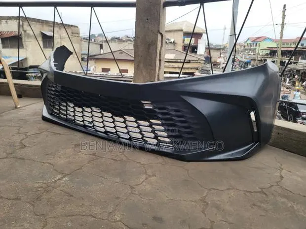 Camry 2025 Le Front Bumper · Photo 1