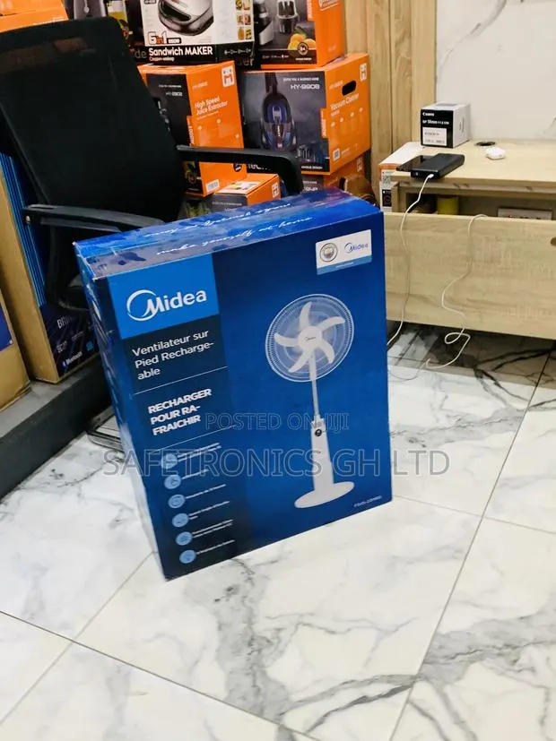 Just Purchase Midea 18-Inch Rechargeable Standing Fan · Photo 1