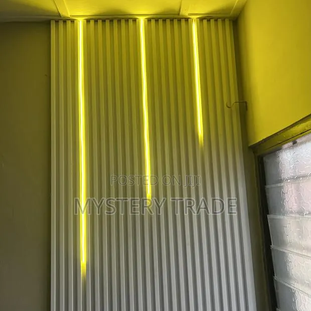 Neon Led Light in Wall Panels · Photo 1