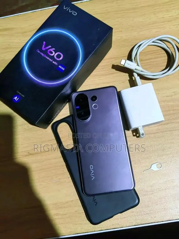 New Vivo V60 256 GB Black · Photo 1
