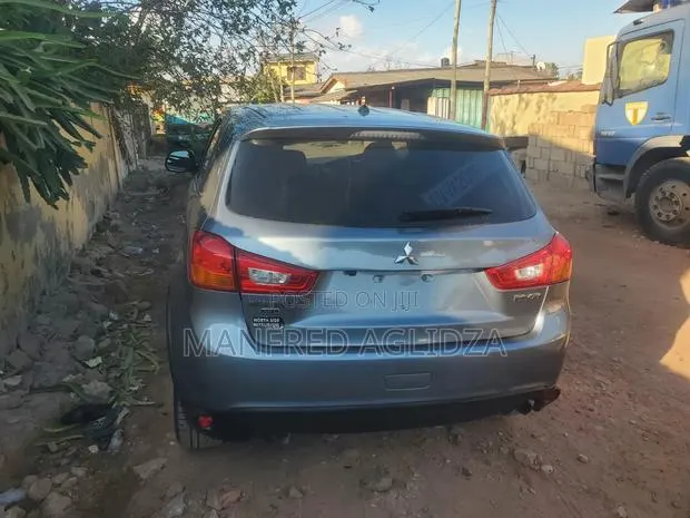 Mitsubishi RVR 2016 Gray · Photo 3