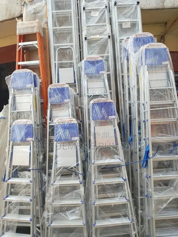 Aluminum Ladder · Photo 1