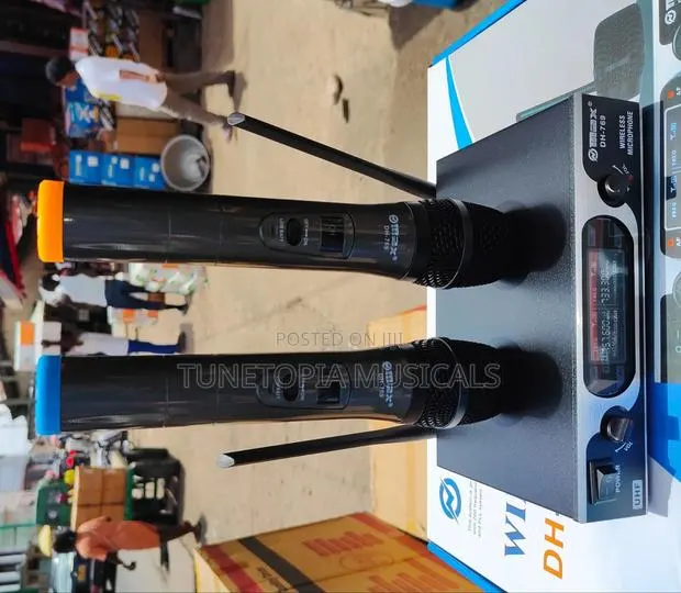 Max Dh-766 Uhf 2in1 Wireless Microphone System · Photo 1
