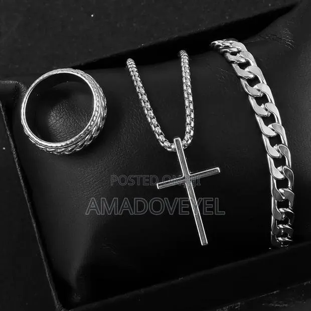 3pcs Stainless Steel Necklace Bracelet · Photo 1
