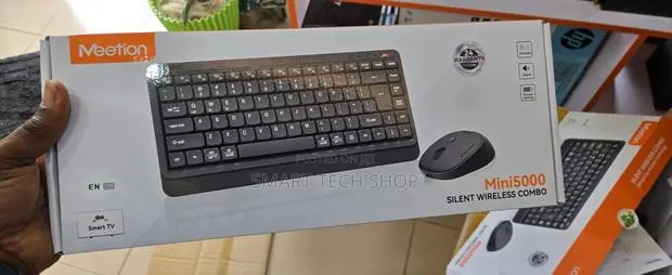 Meetion 5000 Mini Bluetooth and Wireless Keyboard for Smart TVS Etc · Photo 1