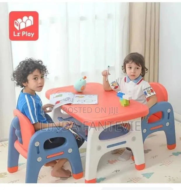 Children Learn Table With 2 Chairs · Photo 1