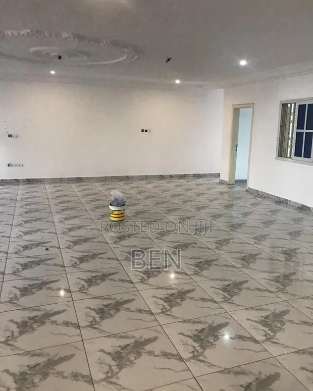 3bdrm Apartment in Tantra Yellow House, Ola Achool Area for rent · Photo 1