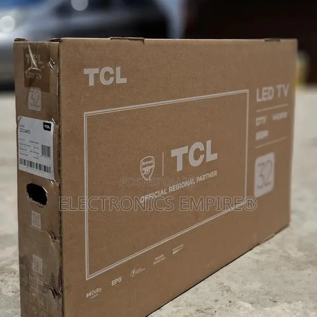 TCL 32" FHD Digital Satellite · Photo 1