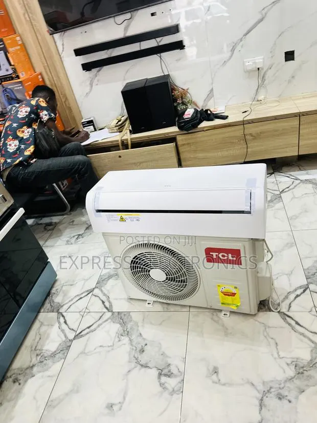 Eco Mode Function Split R410 Gas White Air Conditioner 1.5hp · Photo 1