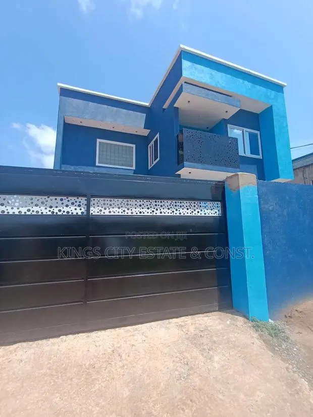 5bdrm House in Kings City Estate &, Pokuase for sale · Photo 1