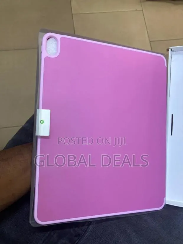 iPad Pro Covers · Photo 1