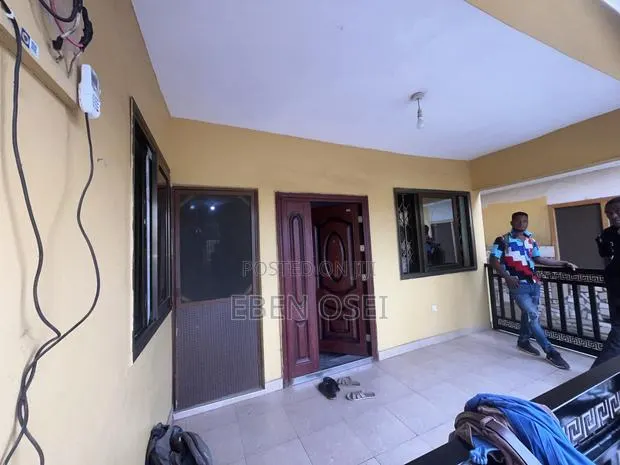 3bdrm Apartment in Dansoman for rent · Photo 1