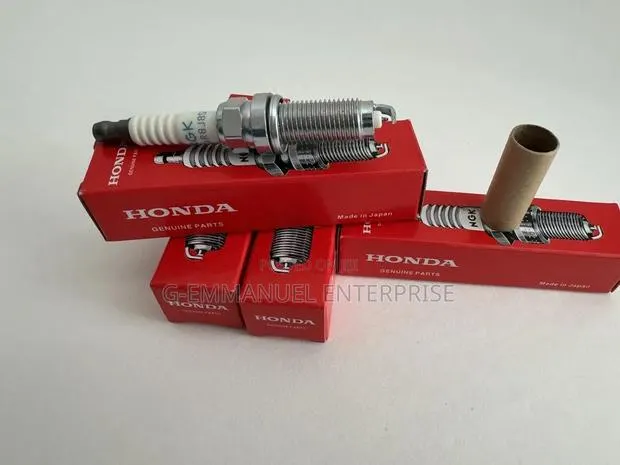 ILZKAR8J8SY. HONDA CR-V 2019-22 1.5T Spark Plugs. Original · Photo 1