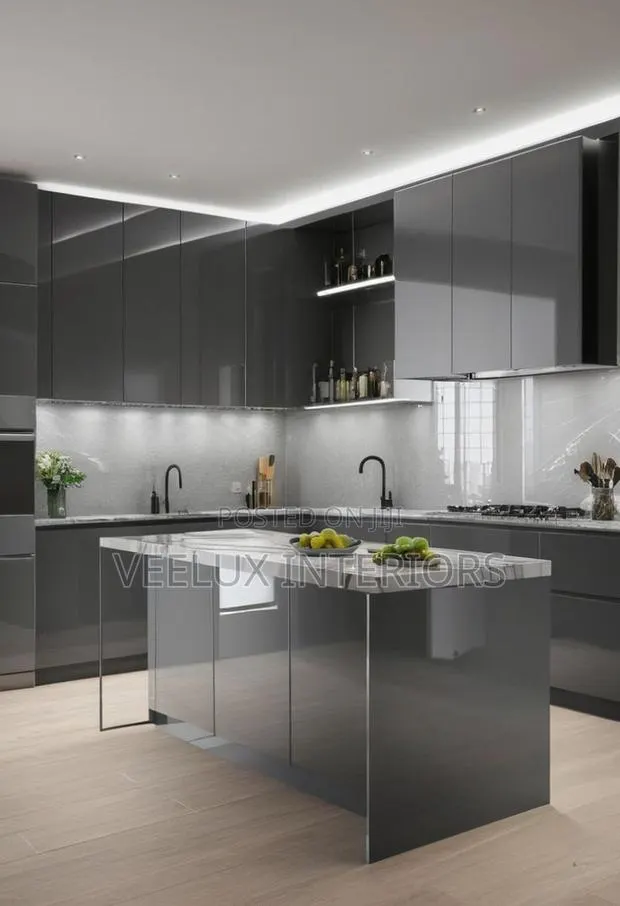 High-Gloss Kitchen Cabinets With Microwave Oven · Photo 1