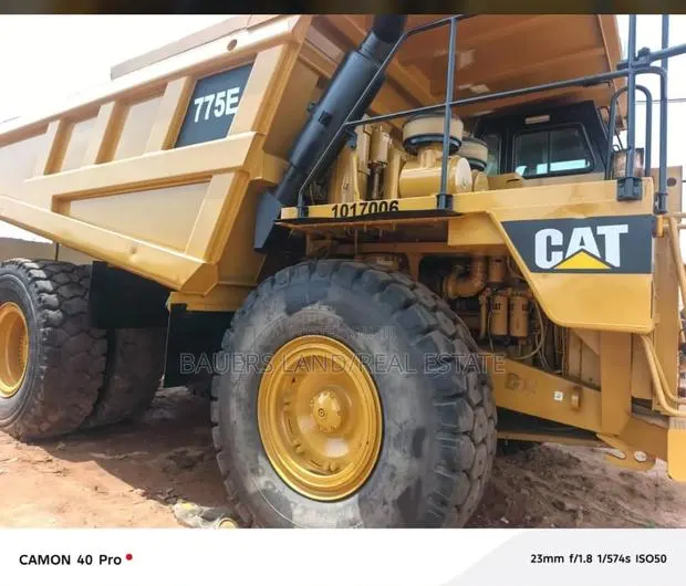 Caterpillar 775E Off-Highway Rigid Dump Truck · Photo 1
