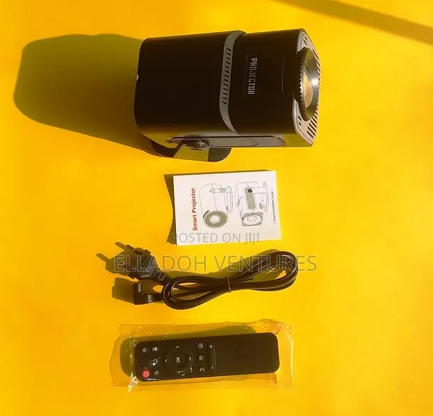 Smart Projector Hy 320 Mini (Free Screen) · Photo 1