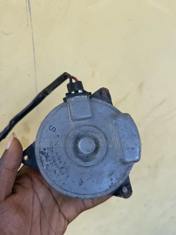 17-26 HONDA CR-V 1.5 L Radiator Fan Motor · Photo 1