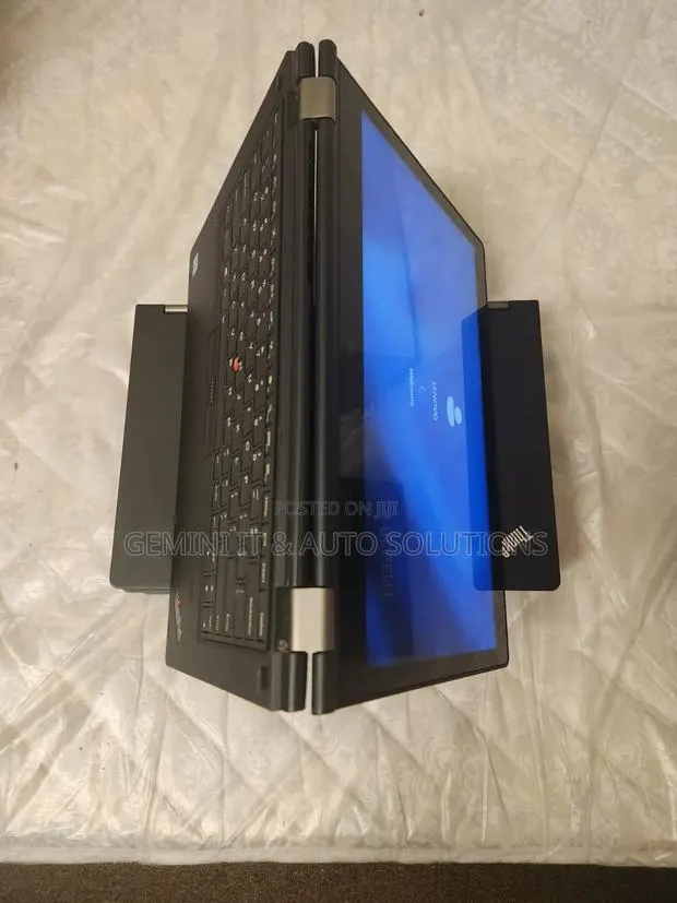 Laptop Lenovo ThinkPad Yoga 460 8GB Intel Core i7 SSD 256GB · Photo 1