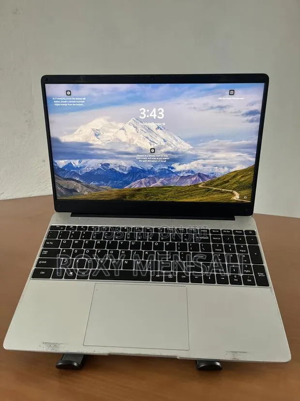 Laptop 8GB Intel Celeron HDD+SSD 256GB · Photo 1