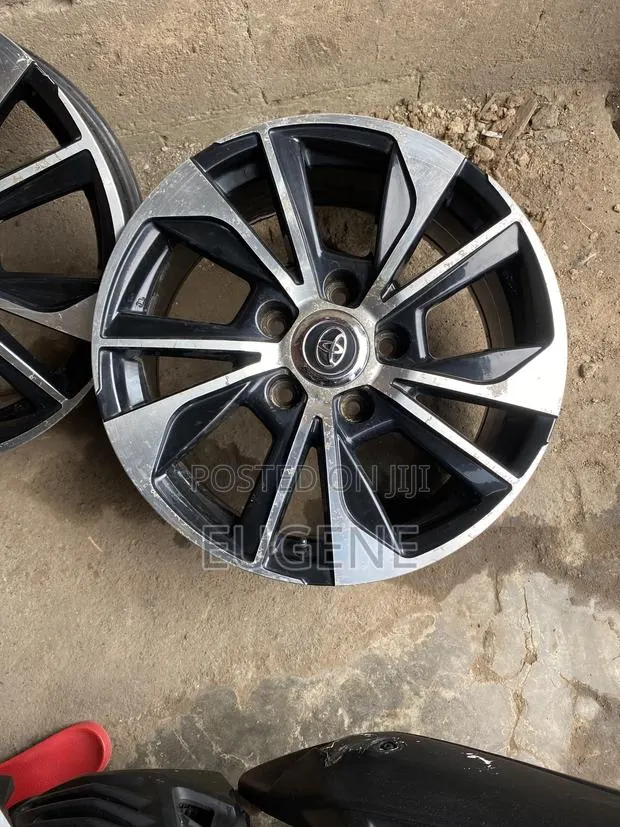 Toyota Rim 20 5 Holes(4 Set) · Photo 1