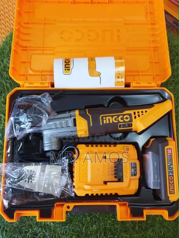 3.2° Oscillating Angle Cordless Multi-Tool With Accessories -CMLI20228 · Photo 1