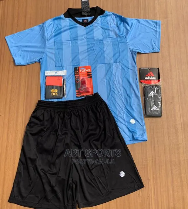 Raferee Set · Photo 1