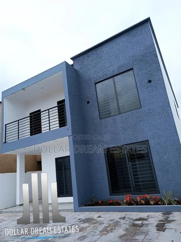 4bdrm House in Haatso for sale · Photo 1