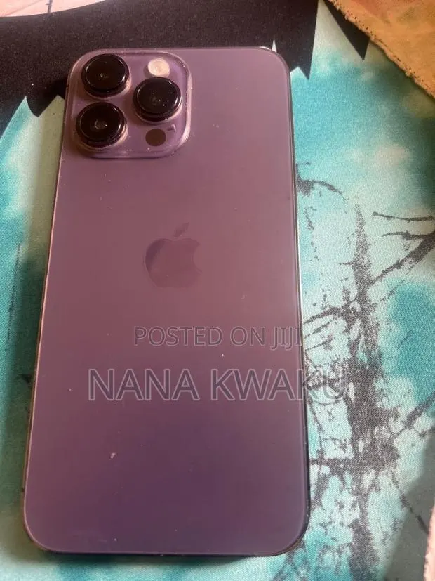 Apple iPhone 14 Pro Max 128 GB Purple · Photo 1