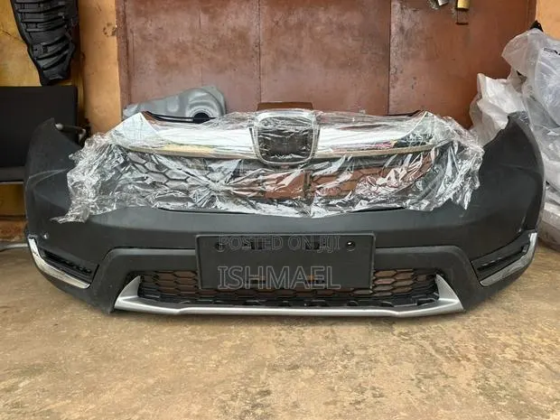CRV Front Bumper Complete 2017-2019 · Photo 1