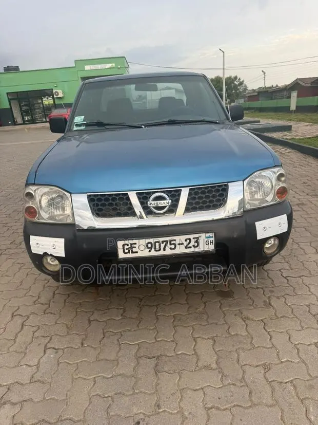 Nissan Hardbody 2009 Blue · Photo 1