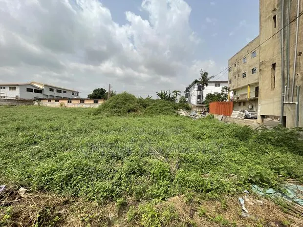 50/70 Plot for Sale in Kwabenye Balloon Gate · Photo 5