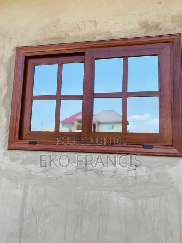 Sliding Windows ALU Glass · Photo 1