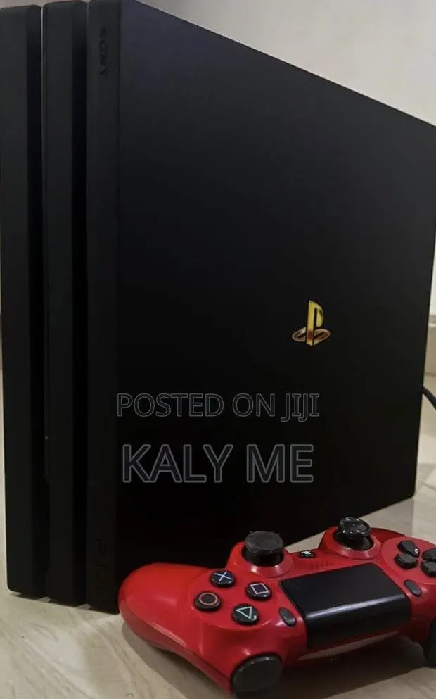 Ps4 Pro 1tb Maxicontroller (Uhd) · Photo 1