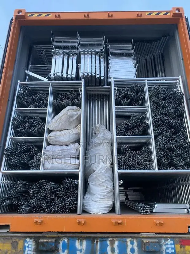 Galvanised Scaffold · Photo 3