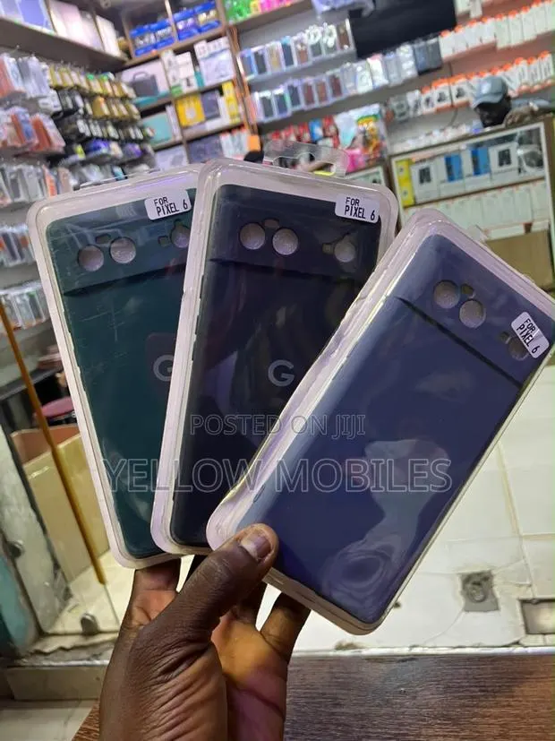 Google Pixel 6 Silicon Cover. · Photo 1