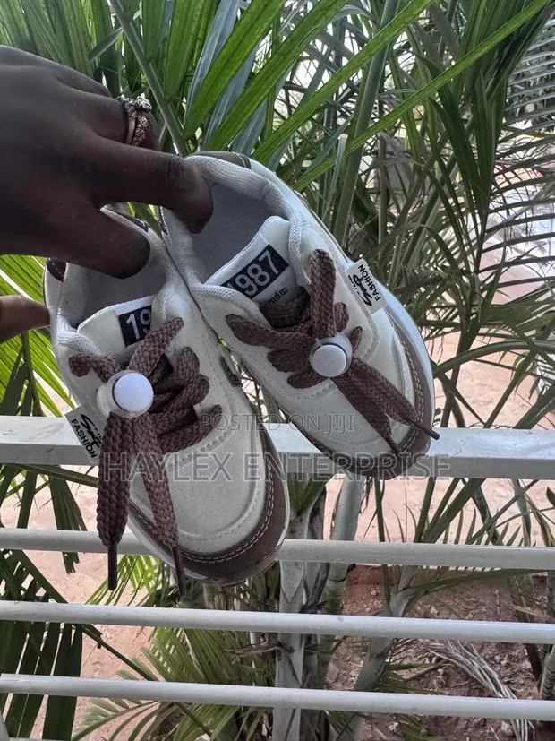 Cute Sneakers for Toddlers · Photo 1