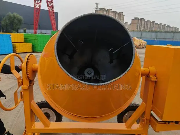 Concrete Mixer · Photo 3