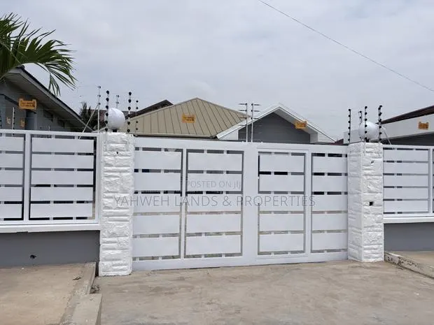 3bdrm House in 18 Dstv, Spintex for rent · Photo 1