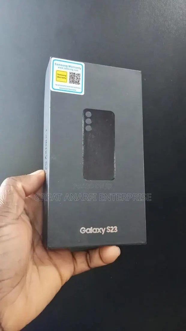 New Samsung Galaxy S23 128 GB Black · Photo 1