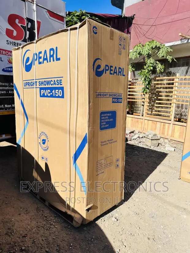 Dynamic Range of White Pearl Display Fridge PVC-150 · Photo 1