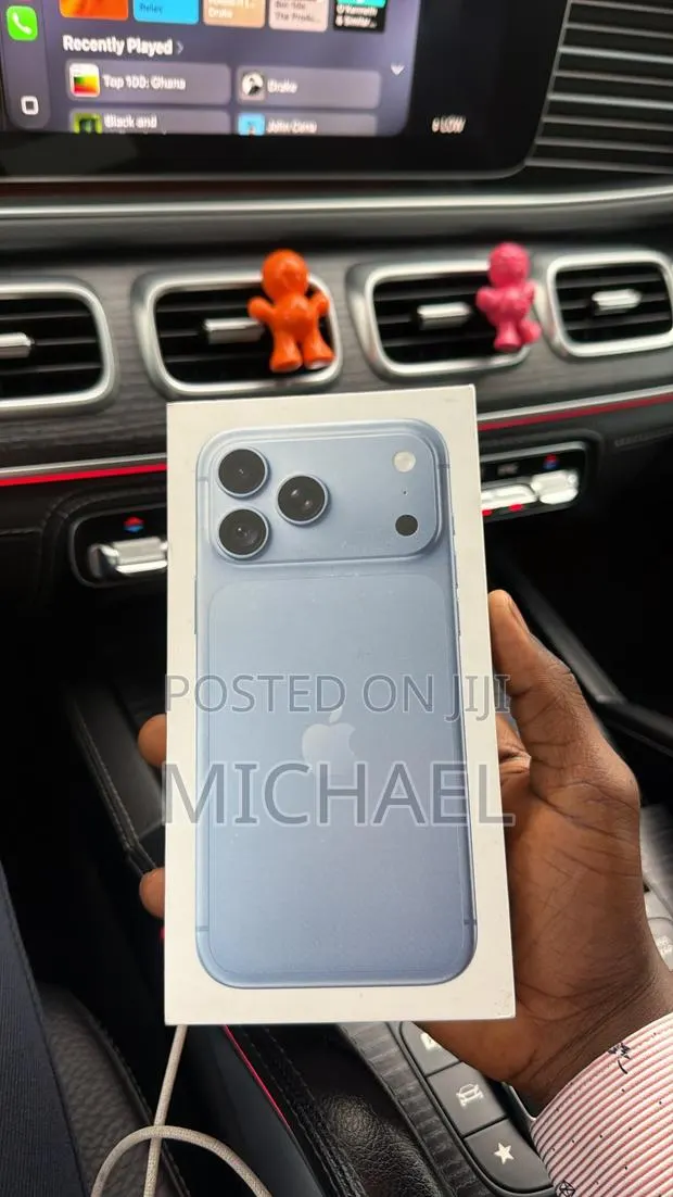 New Apple iPhone 18 Pro Max 256 GB Blue · Photo 1