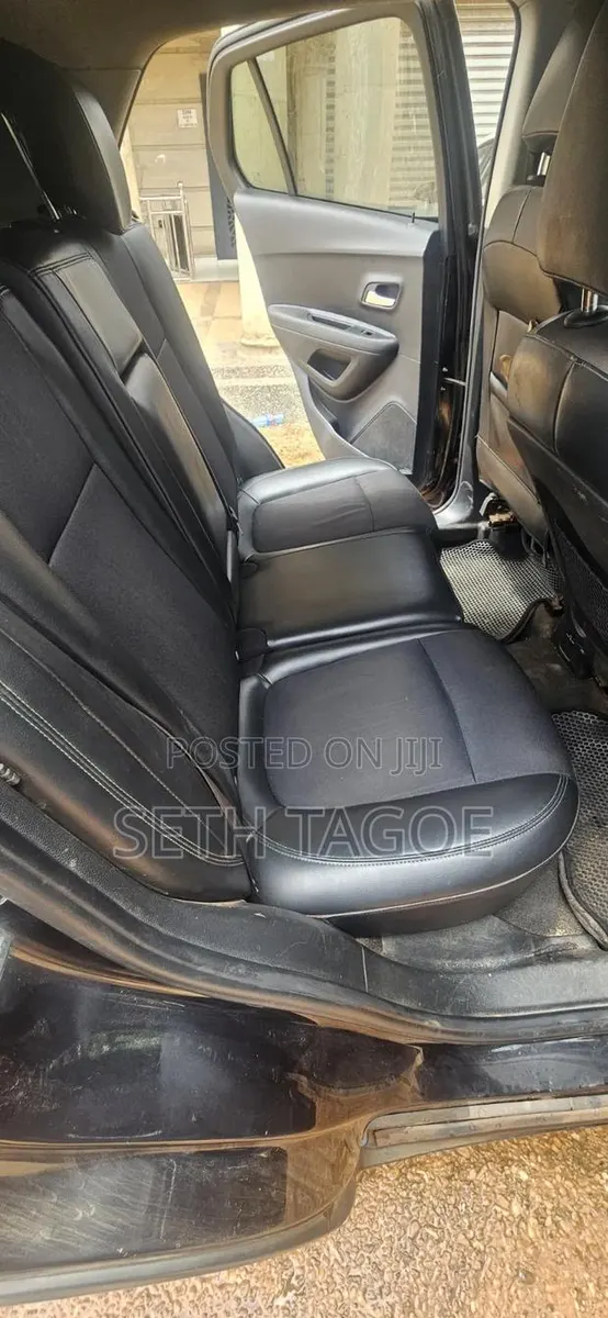 Chevrolet Trax 2016 Black · Photo 1