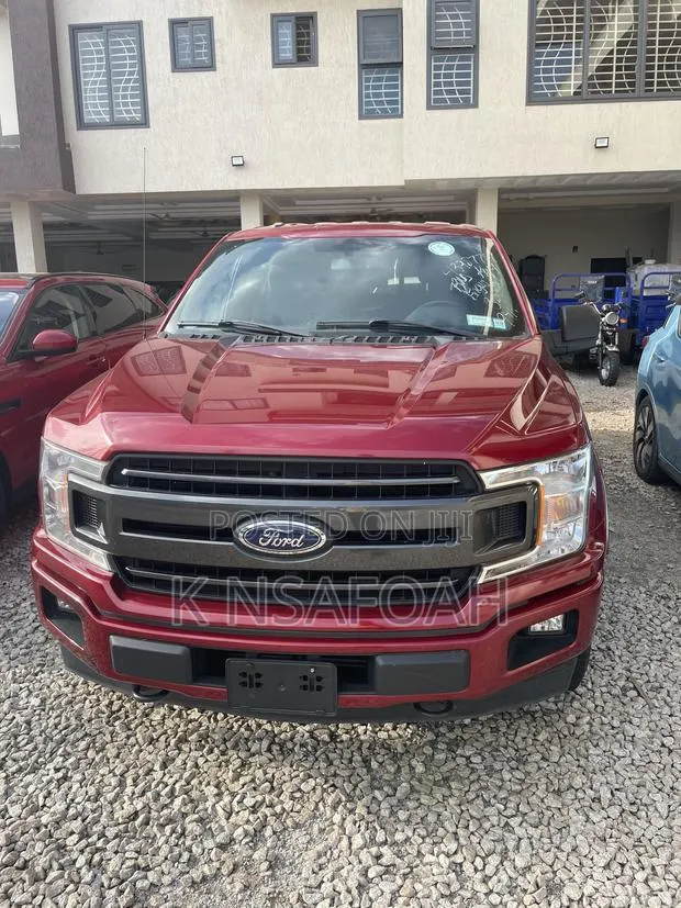 Ford F-150 XLT 4x2 SuperCab Styleside 8 ft. box 163 in. WB 2018 Red · Photo 1