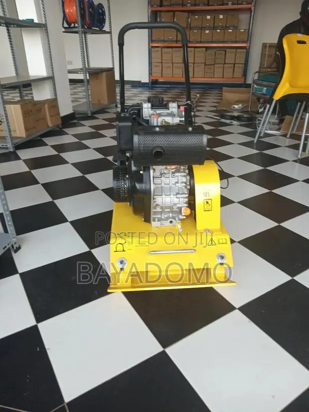 Plate Compactor C90 · Photo 1