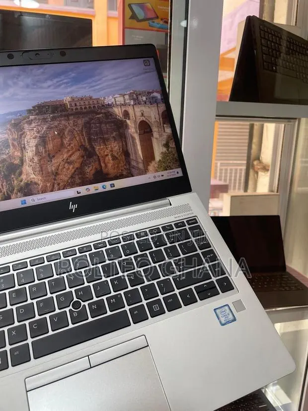 Laptop HP EliteBook 840 G6 8GB Intel Core i5 SSD 256GB · Photo 1