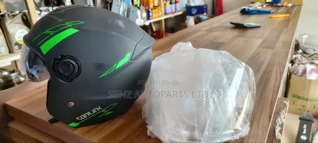Sonlink Helmet · Photo 3
