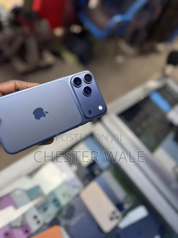 Apple iPhone 17 Pro Max 512 GB Blue · Photo 1