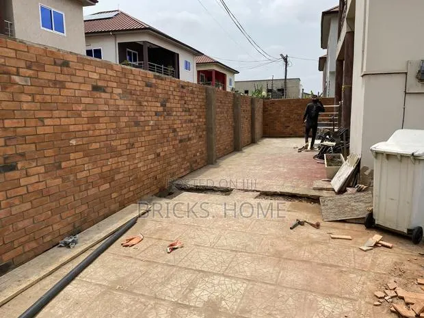 Bricks Tiles for Sale · Photo 1