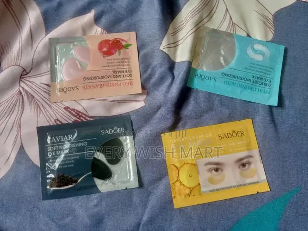 Under Eye Mask · Photo 1