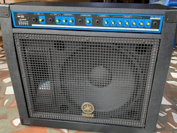 Yamaha PKS-1500USB Professional Keyboard Combo · Photo 1
